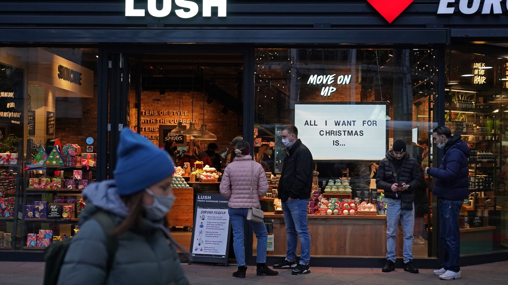 Lush-Cosmetics